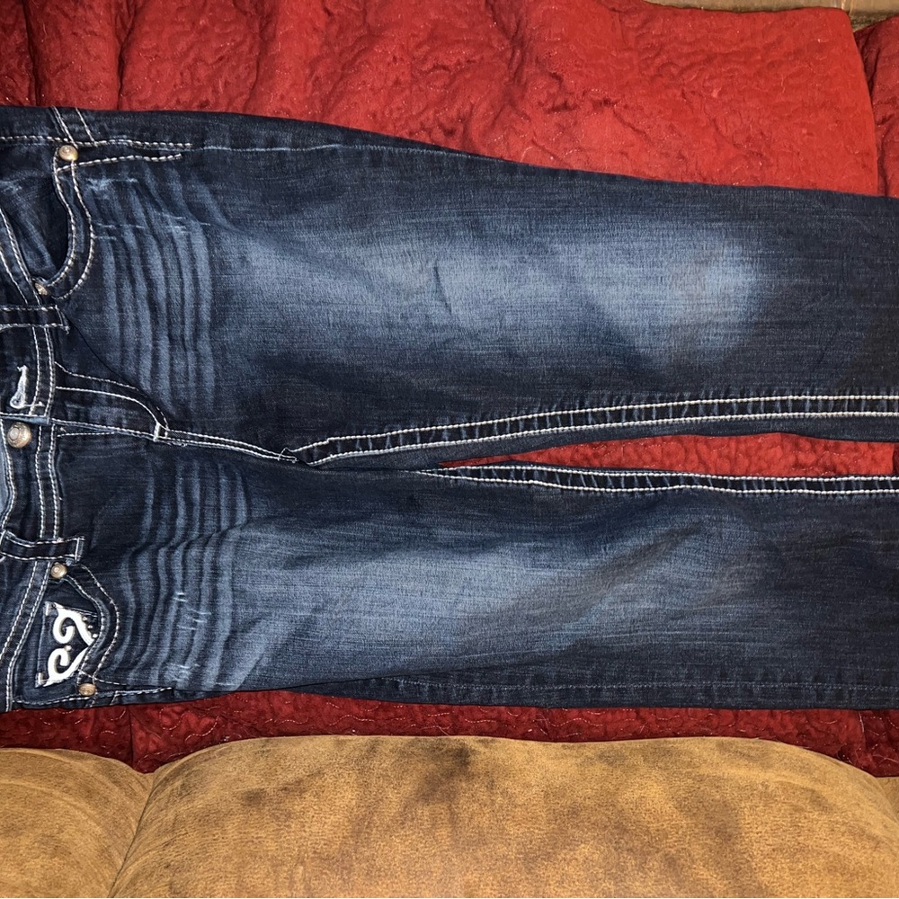 Women’s Maurice’s capris